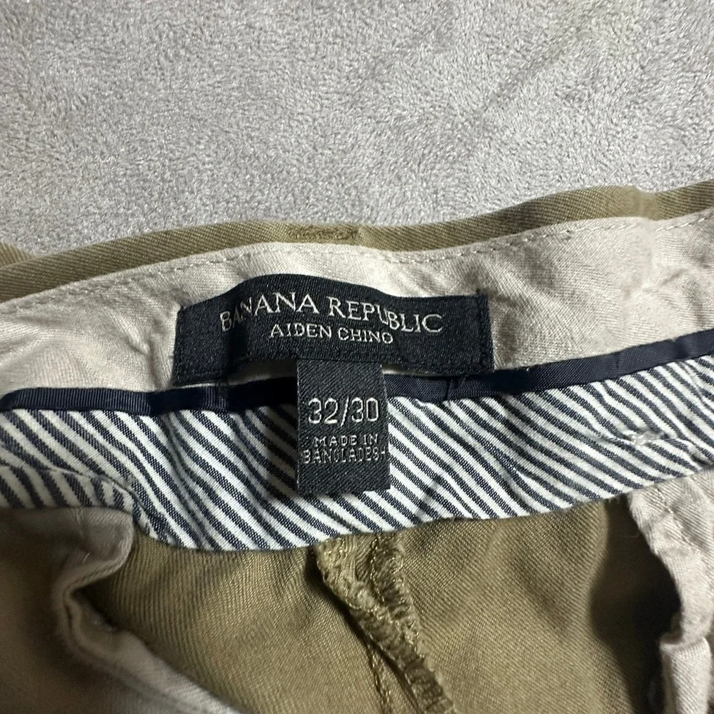 Banana Republic Aiden Chino Preppy Mens Slim Fit Pants 32x30 Khaki Tan